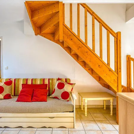 Holiday home Les Grandes Bleues 3 By Interhome