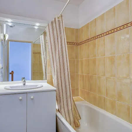 Les Grandes Bleues 3 By Interhome *